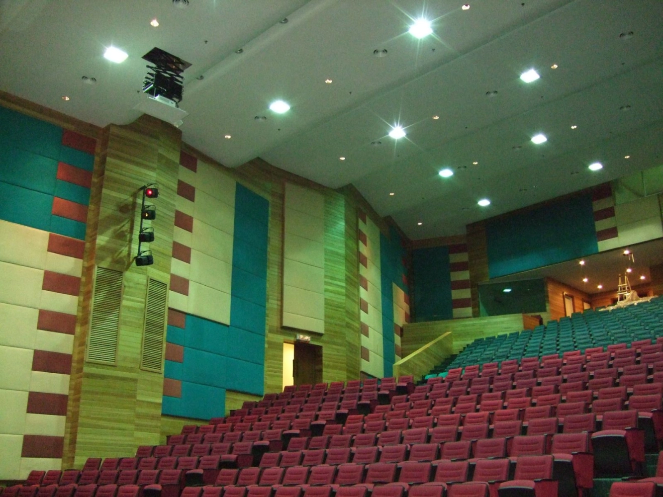 Multi-Purpose Hall Acoustics