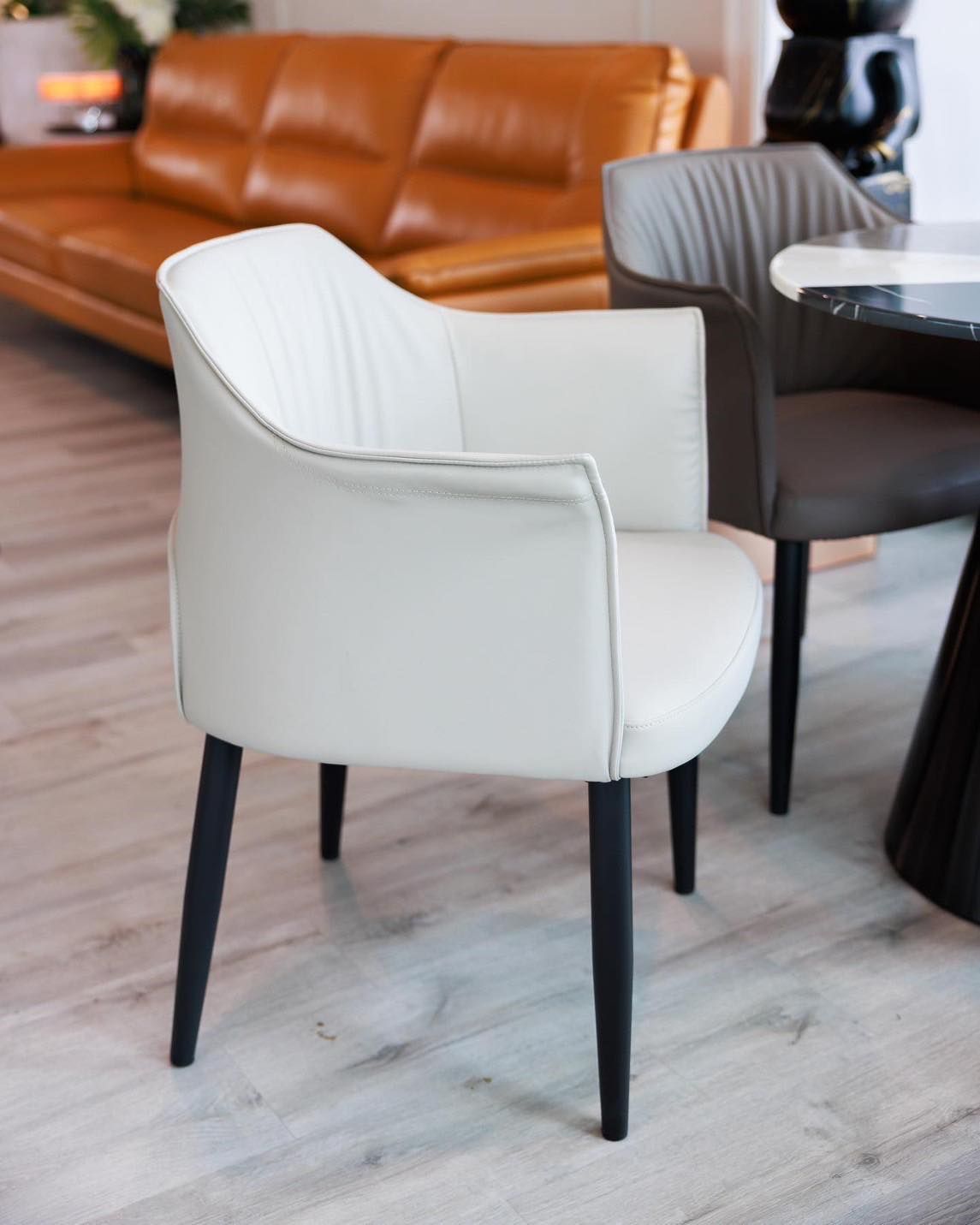 Faye Dining Chair