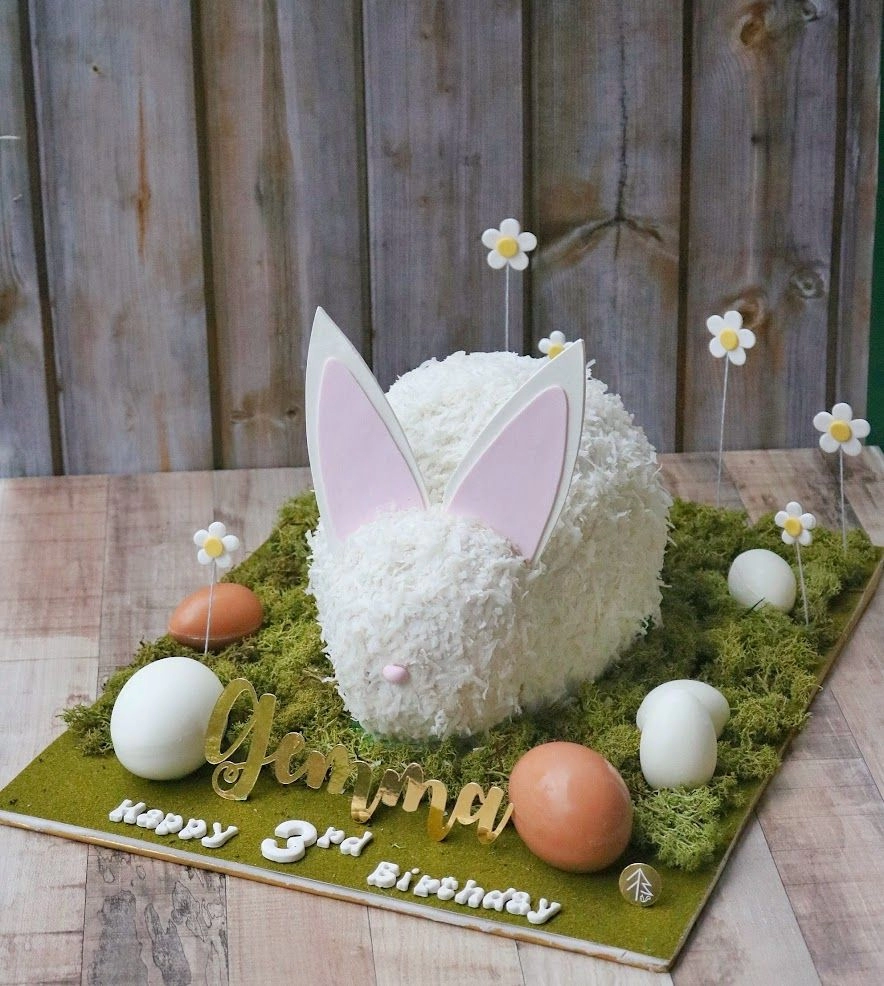 Rabbit Bunny Easter Cake
