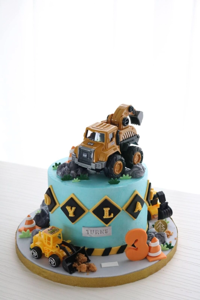 Construction Truck Cake