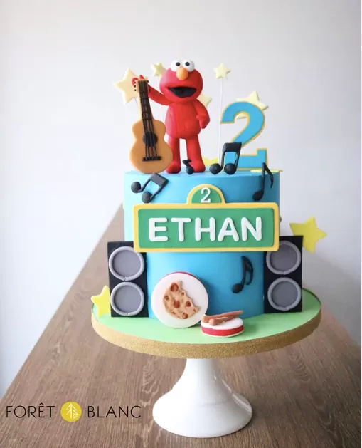 Elmo Sesame Street Music Cake