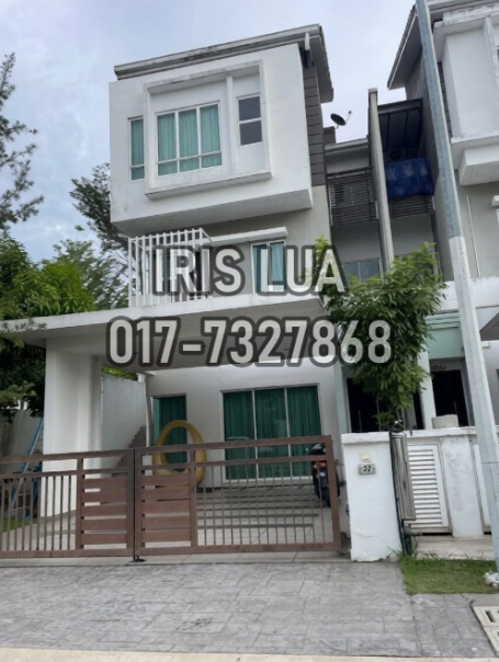 Tiara South 2 @Triple Storey Stratified Terrace House Bank Lelong/Auction
