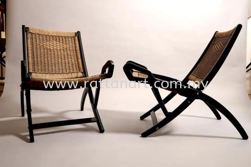 WOODEN RATTAN LOUNGE CHAIR