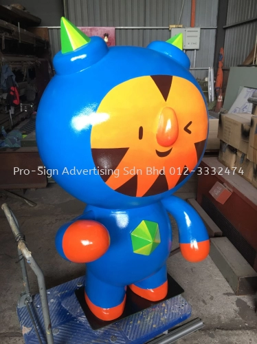 3D POLYSTYRENE SCULPTURE / MASCOT (2022)