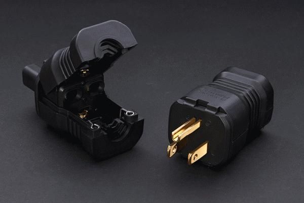Furutech - Power Connector - FI-15M Plus(G)