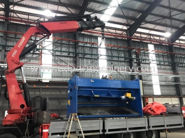 APM NC Hydraulic Cutting Machine @ Kalng, Selangor