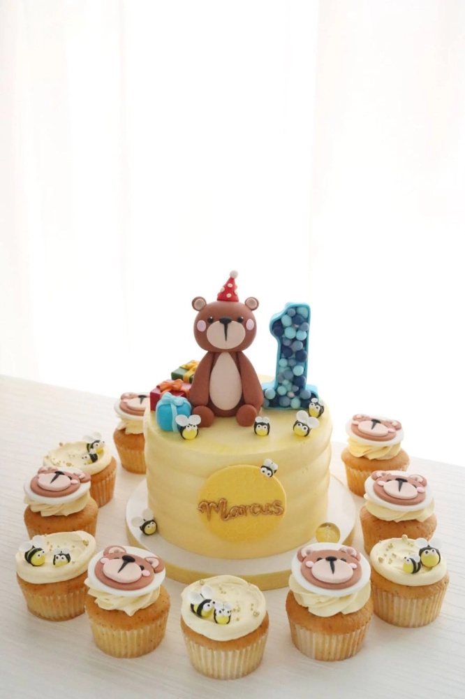 Baby Bear Cake and Cupcake