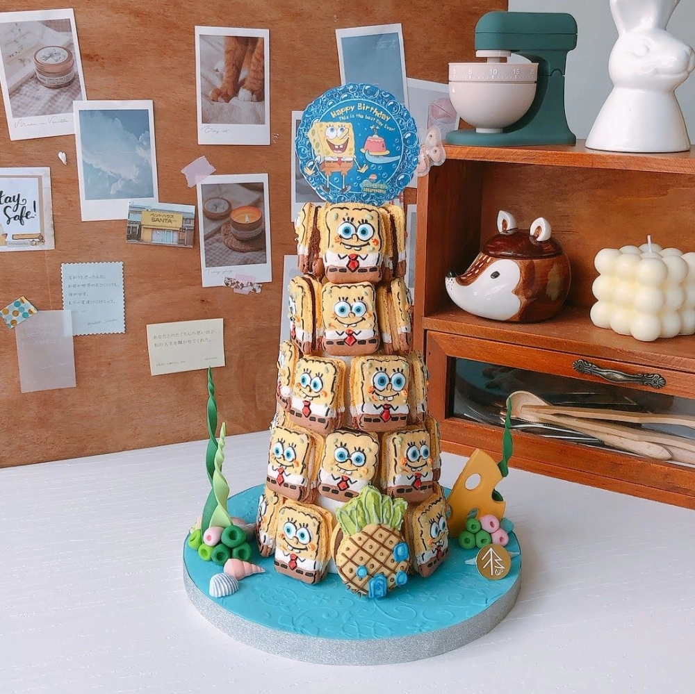 Spongebob Macaron Tower