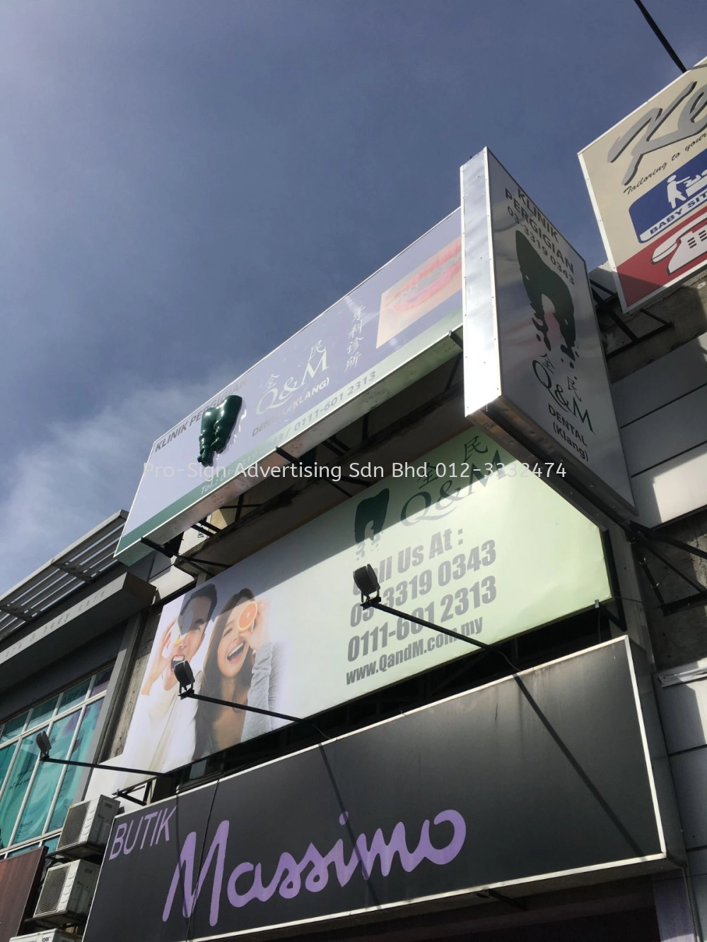 3D MOULD LOGO AND LIGHTBOX (Q&M DENTAL, KLANG, 2018)