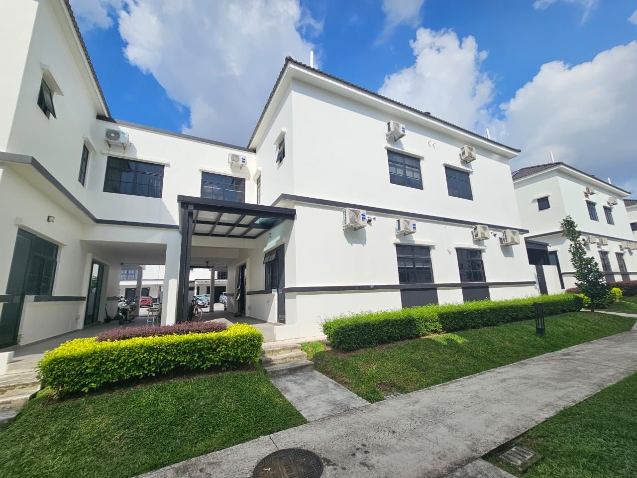 The Borough @ Eco Botanic – Double Storey Terrace House for Sale