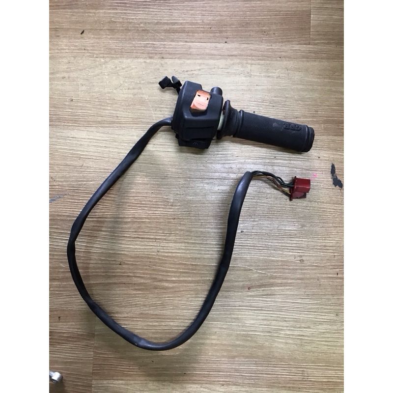 Honda CBR900RR CONTROL-HOUSING SWITCH RH 1996-1997 MC28