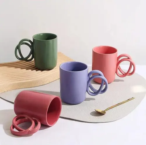 Matte Ceramic Coffee Cup Mug with Creative Handle