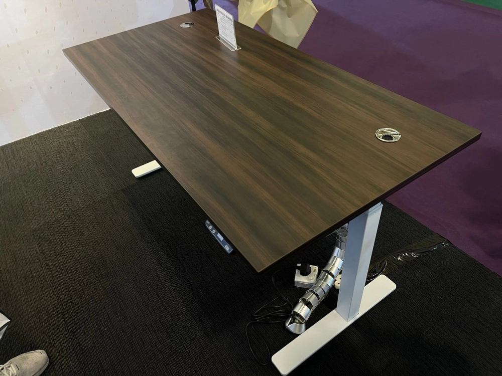 Electric Height Adjustable Table | Office Table Penang