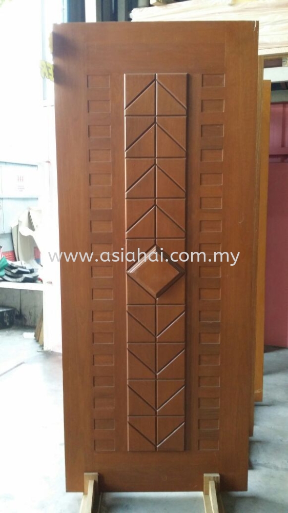 Solid Decorative Designer Door