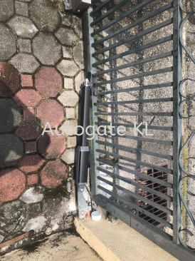 2019 august Dnor 212 Autogate installation , subang jaya, puchong , taman sri muda , selangor , malaysia auto gate system