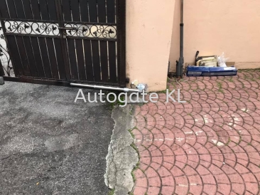 2019 , November , OAE 333A , Autogate Installation , Ampang JAYA , cheras , seri kembangan , kajang , bandar baru bangi , semenyih , puchong , subang jaya , KUALA LUMPUR Malaysia , Auto Gate System .