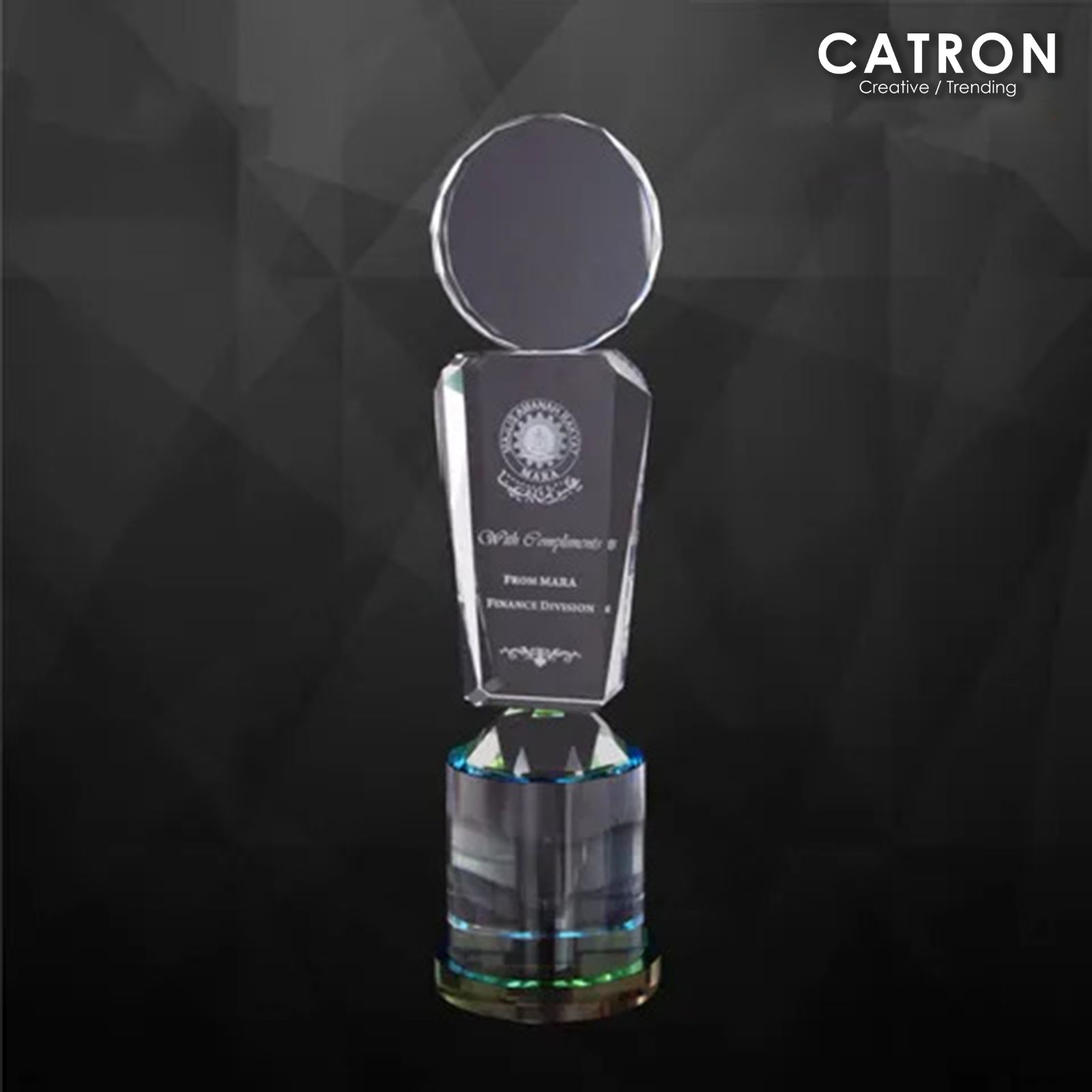 9181 - CRYSTAL TROPHY