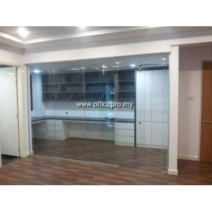 12MM Tempered Clear Glass Sliding Door C/W Stainless Steel Truck Klang IPTGSDC-12