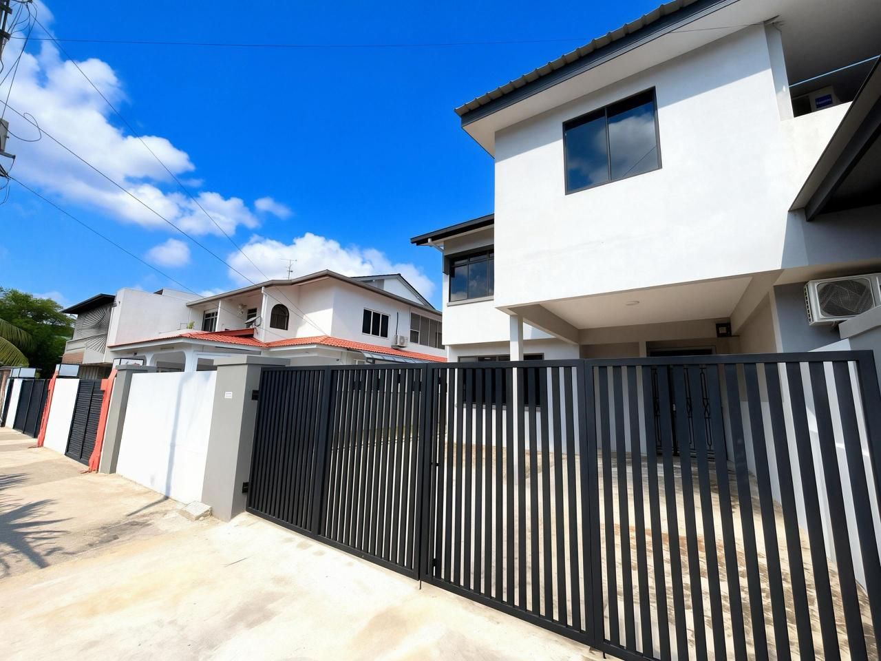 [FOR SALES] Taman Maju Jaya Double Storey Semi Detached House 5bed Johor Bahru