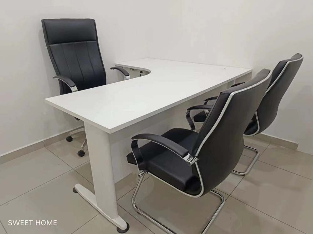 L Shape Manager Table White | Director Office Chair | Office Visitor Chair | Office Furniture Penang | Office Chair Penang | Pembekal Perabot Pejabat | KL | Cheras | Kedah | Kulim | Lunas | Ipoh Taiping