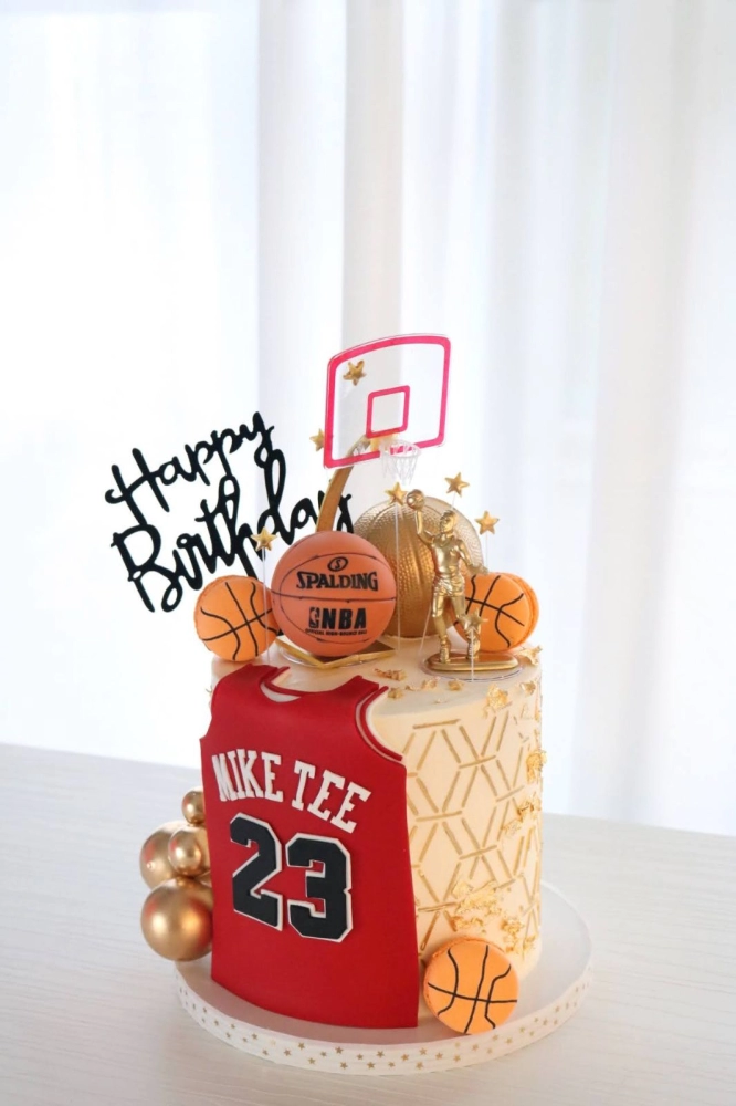 Basketball Cake