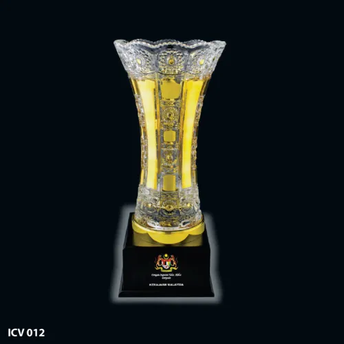 Elegant Golden Crystal Vase - ICV 012