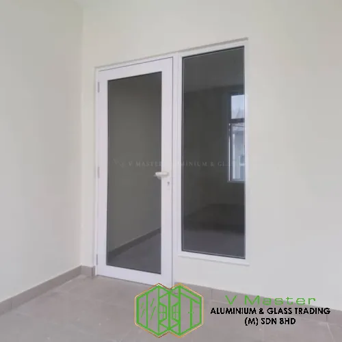 SWING DOOR WITH FIXED GLASS 