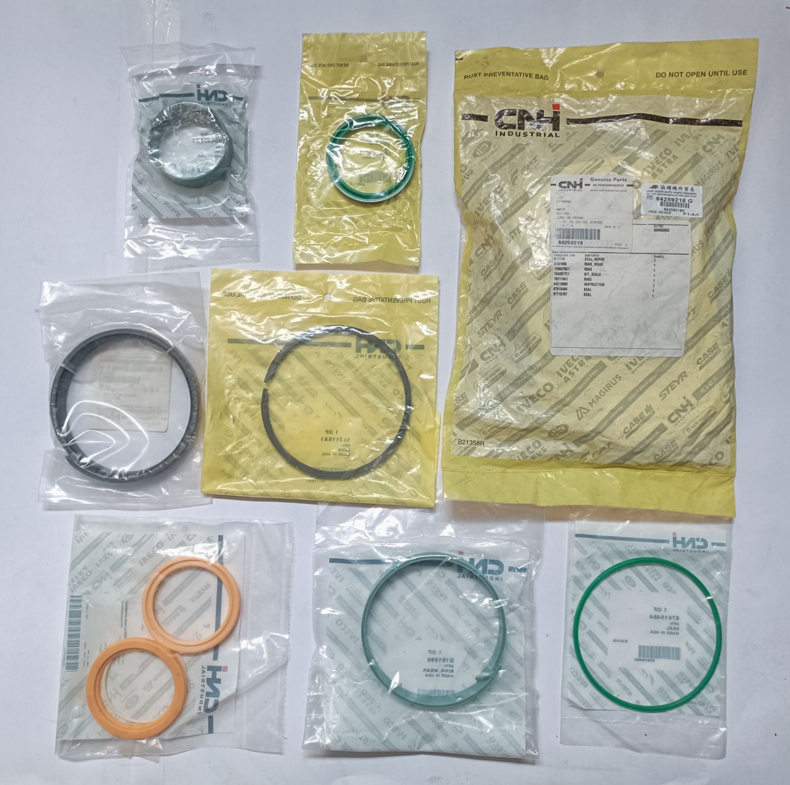 84259218 (CNH)  BOOM  SEAL  KIT