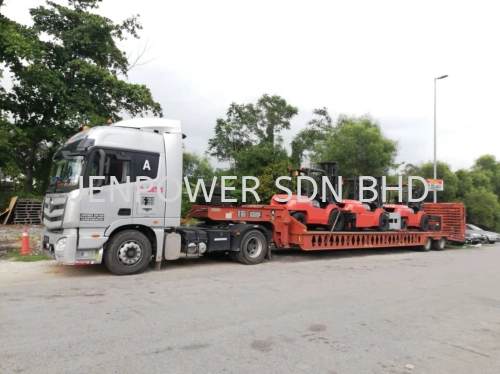 Low Loader Rental for Delivering Forklifts