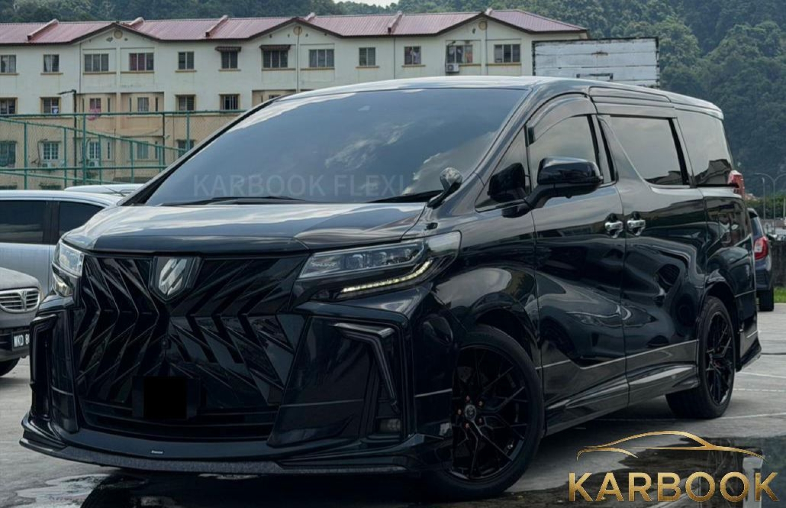 Toyota Alphard 2.5L 2020 β Black
