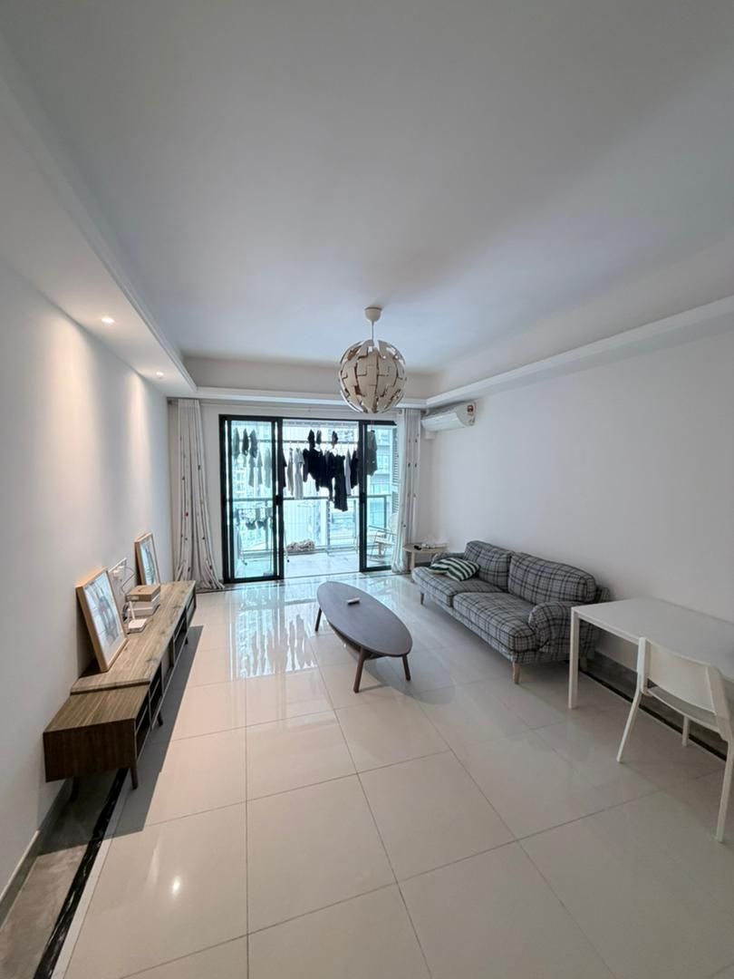 RNF Phase 1 – Fully Furnished Apartment for Sale