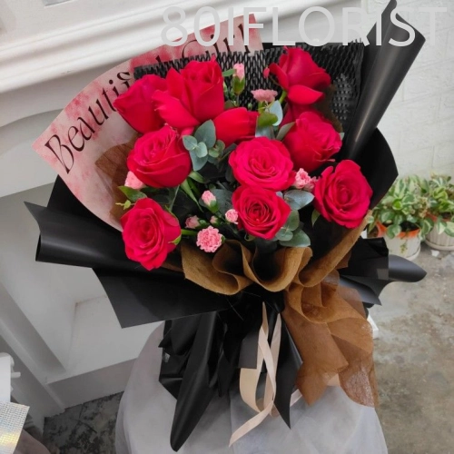 Premium Roses Bouquet (10 Stalks)