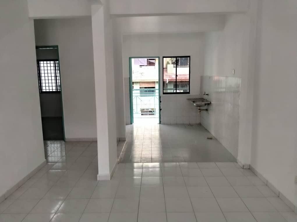 [FOR SALES] Lily Jasmine Apartment 3bed Nice Design Johor Bahru