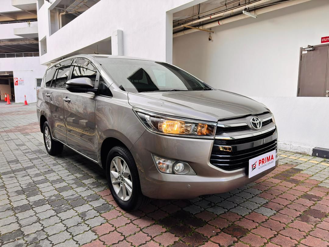 TOYOTA INNOVA 2.0 G (A)