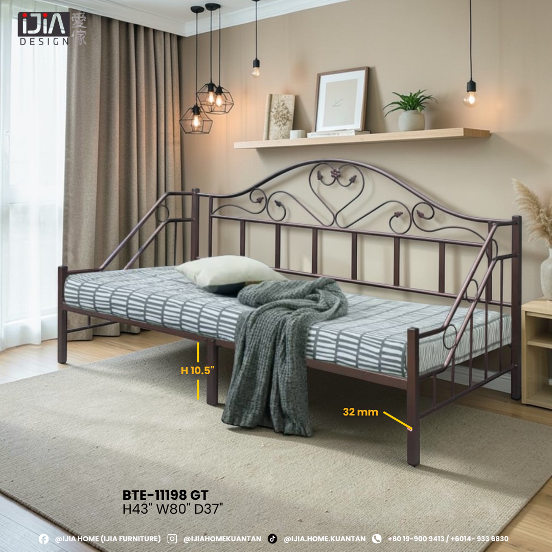 DAYBED