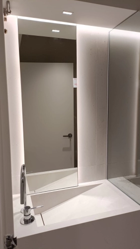 Customized Bathroom Mirror: Tailored Elegance for Your Space