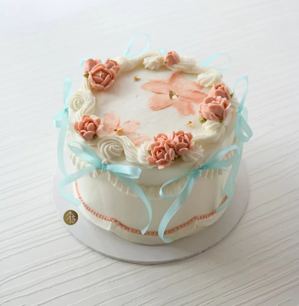 Flower Vintage Buttercream Cake