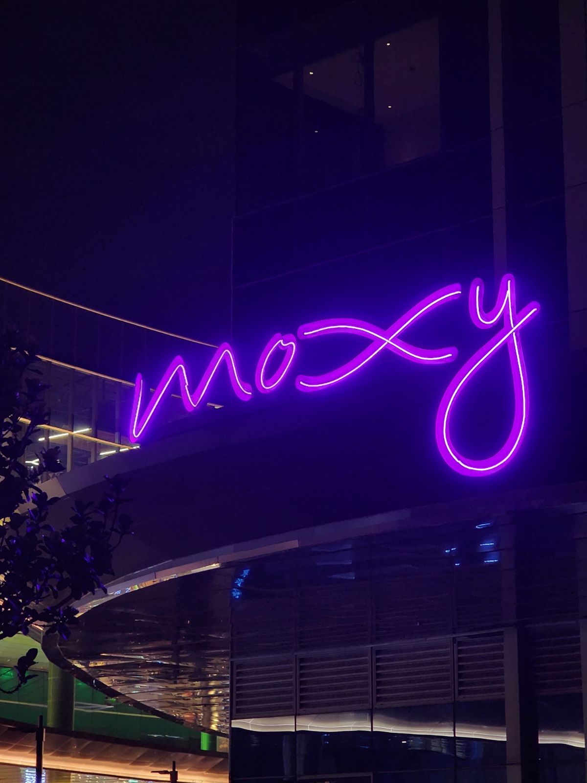 CUSTOM GLASS NEON SIGNAGE DESIGN AT KEPONG | JINJANG | IJOK