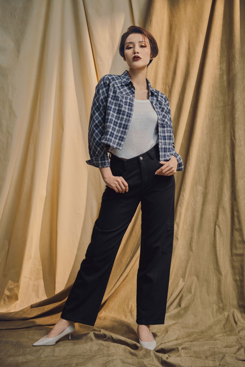 The Vintage Cropped Plaid Shirt