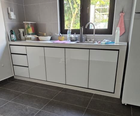 4g aluminium cabinet at Skudai JB