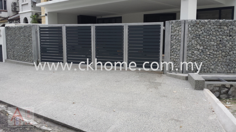 14 Dec 2013 Installation of Automatic Folding Gate with OAE Arm in Residence of USJ, Subang Jaya