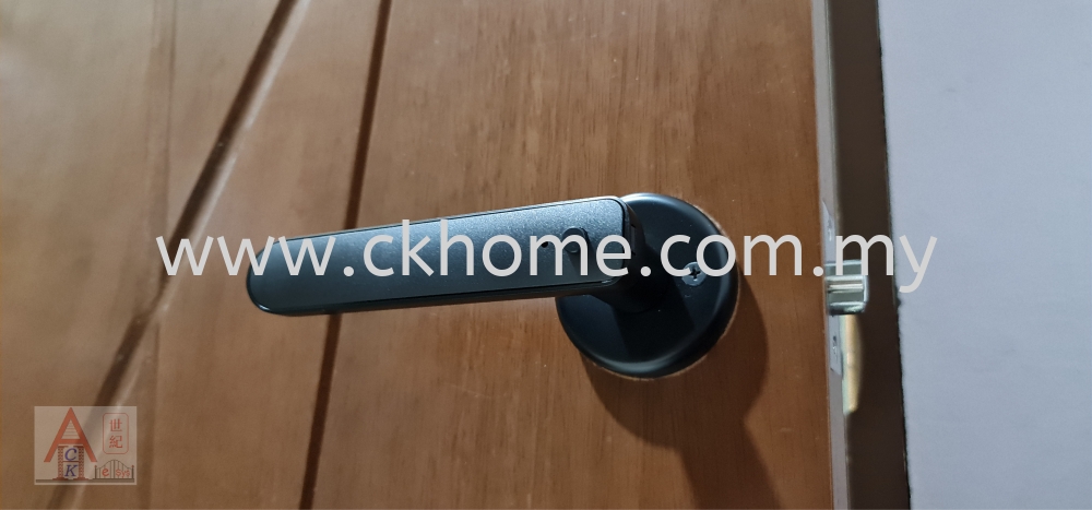 29 Apr 2021 Installation of Door Fingerprint Lock in Residential Building