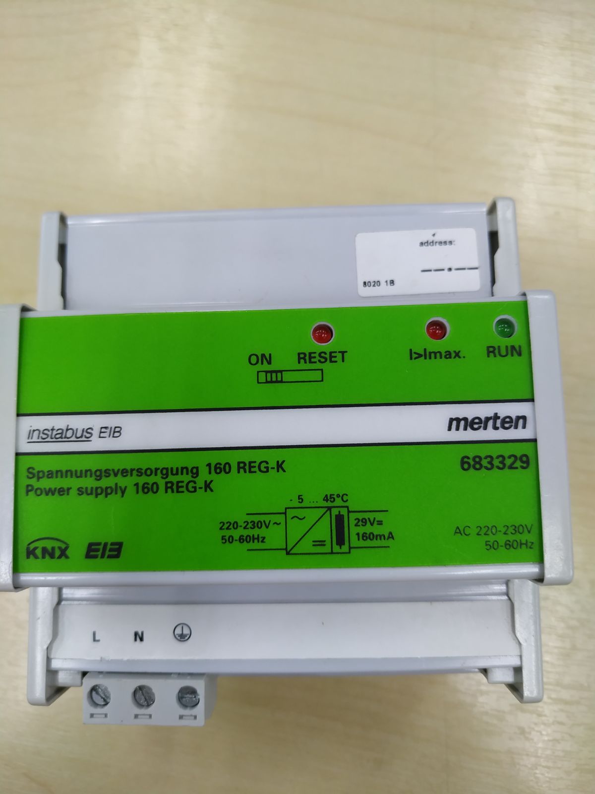 Merten KNX Spannungsversorgung 160 REG-K | 30VDC Safety Extra-Low Voltage (SELV)