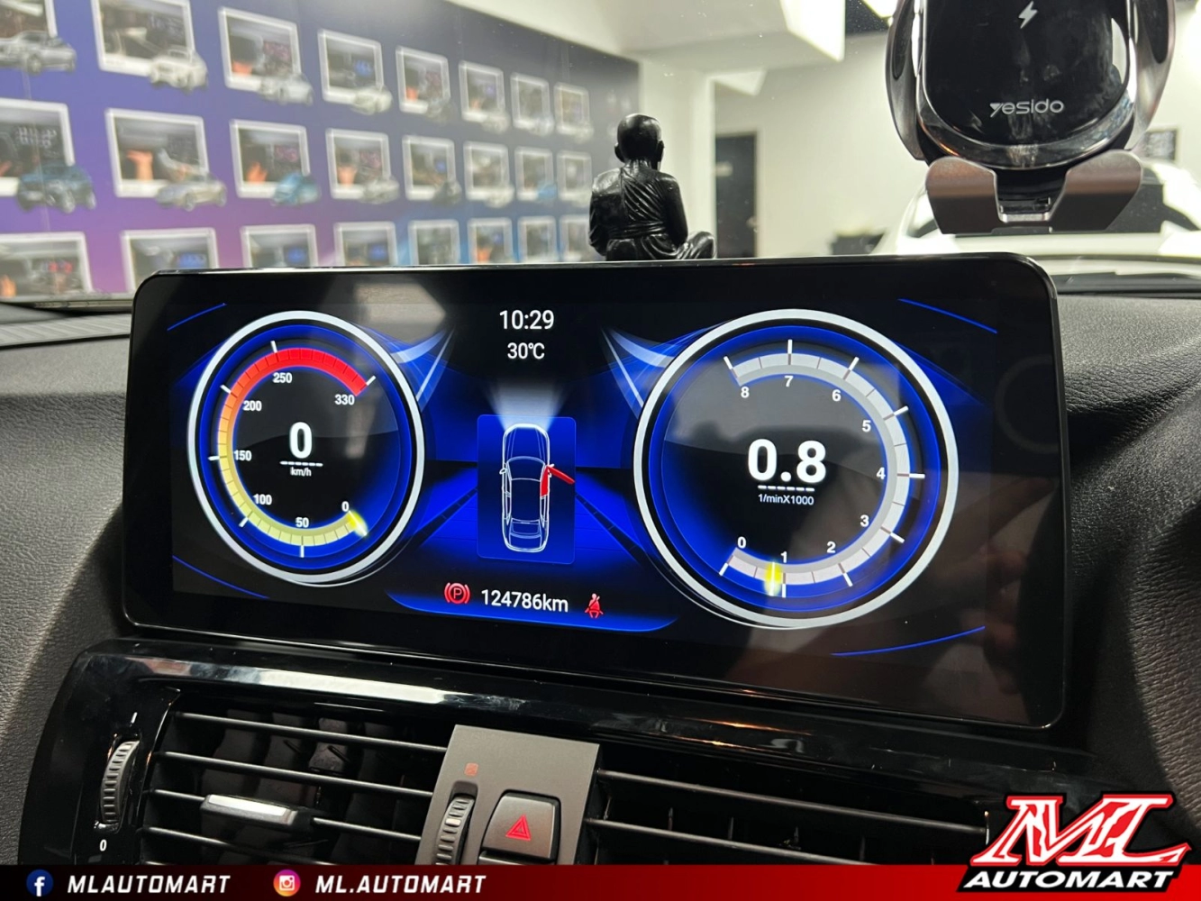 BMW X4 F26 Android Monitor (12.3")