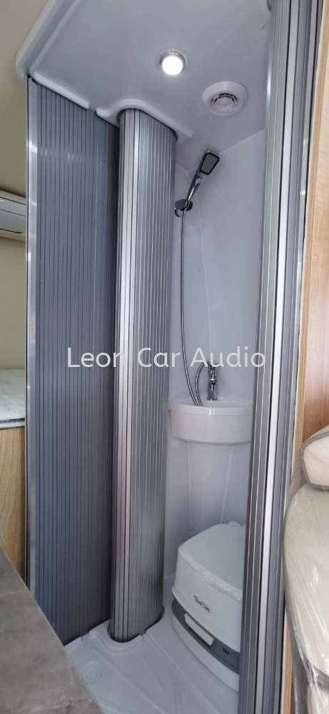 MotorHome RV Campervan Caravan toilet set system