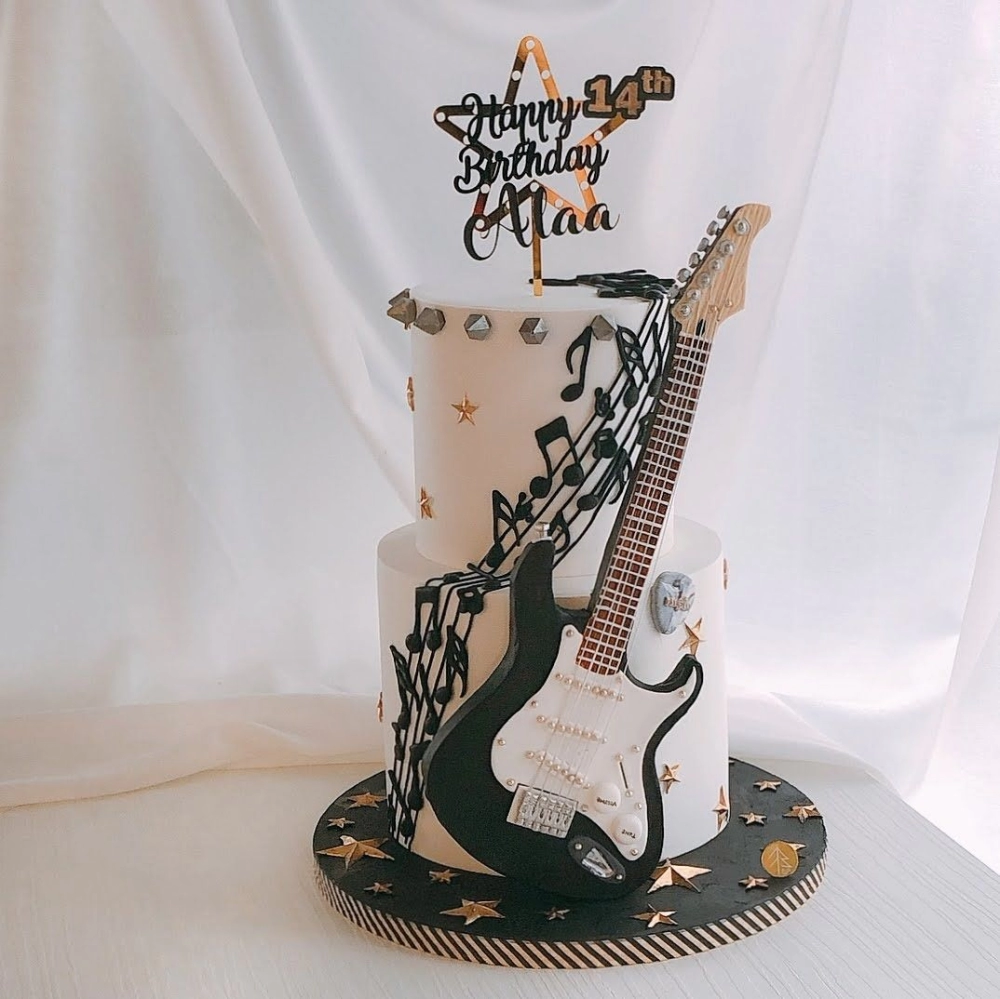 Rock N Roll Guitar Cake