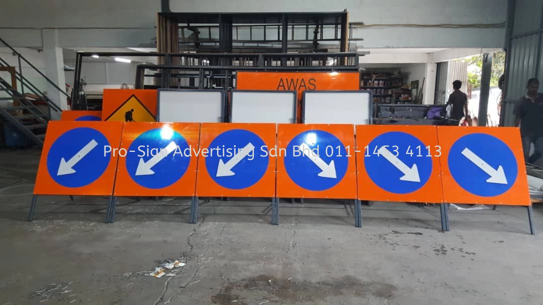 A STAND AND ROAD SIGNAGE SNAP FRAME NOTICE BOARD Ampang Selangor a-stand-and-road-signage-snap-frame-notice-board-ampang-selangor