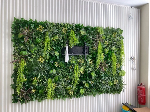 THL Artificial Vertical Garden