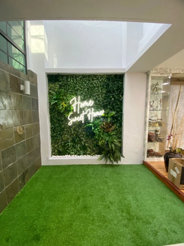 Home Sweet Home | Artificial Grass