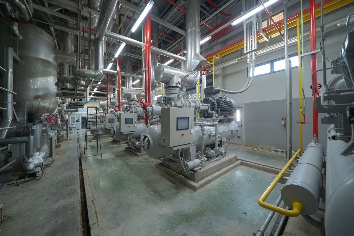 industry-factory-cooling-tower-in-building-syste-2023-11-27-05-28-49-utc